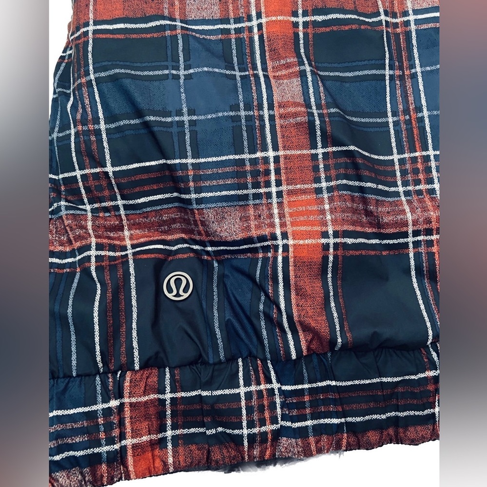 LULULEMON ❤️❤️ REVERSIBLE PUFFER VEST - Picture 6 of 7